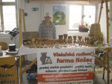 Prodej medu na slavnostech